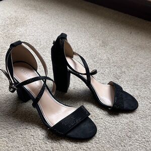 Kelly & Katie Black Strappy Heels